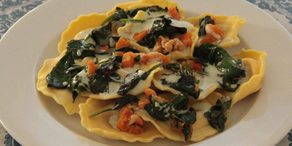 pasta con espinacas calabaza salsa yogur